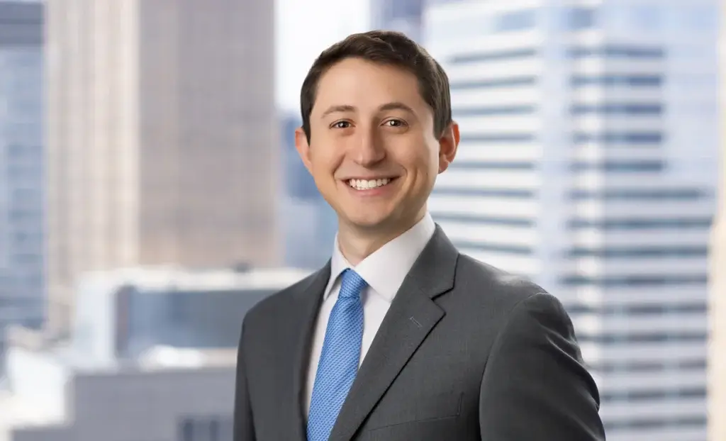 Headshot for Joshua B. Ashkenazy